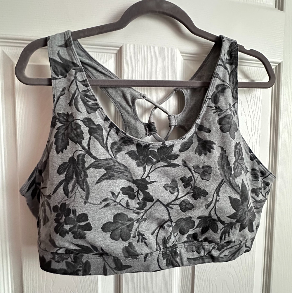 Old Navy Gray Monochrome Floral Sports Bra Strappy Criss Cross Racerback XXL